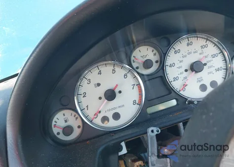 2001 Mazda Mx-5 Miata Ls/Special Edition z USA, uszkodzony, nr VIN JM1NB353X10212667